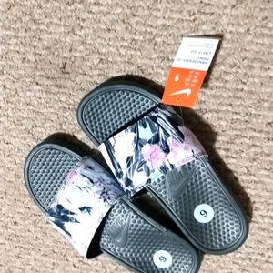 Nike slides brand new with tags!!